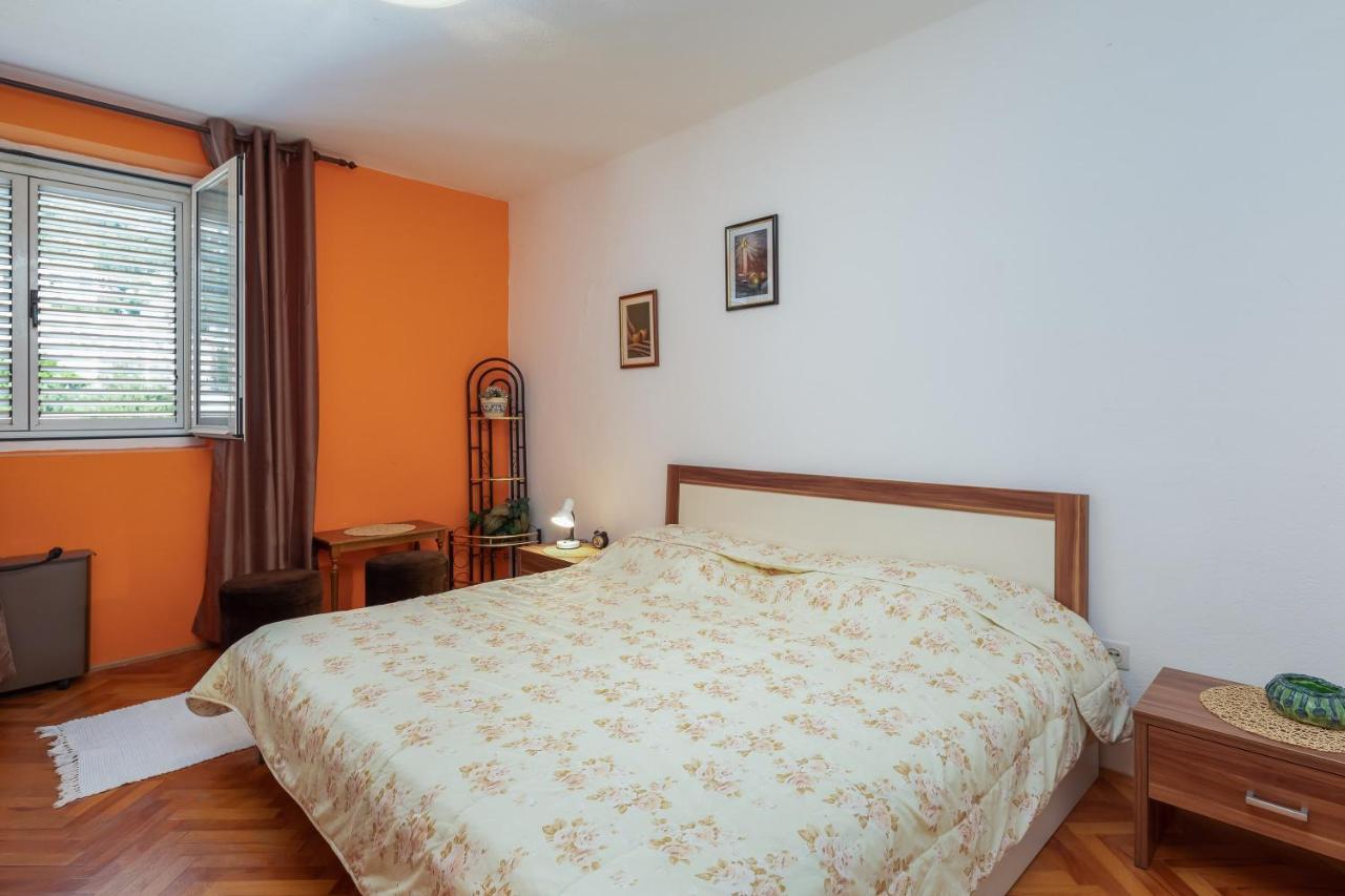 Edita - Apartment In Town Centre ماكارسكا المظهر الخارجي الصورة