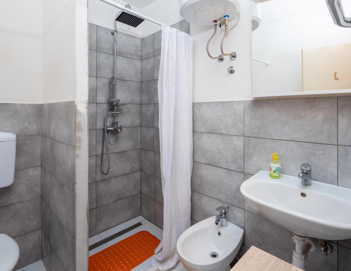 Edita - Apartment In Town Centre ماكارسكا المظهر الخارجي الصورة